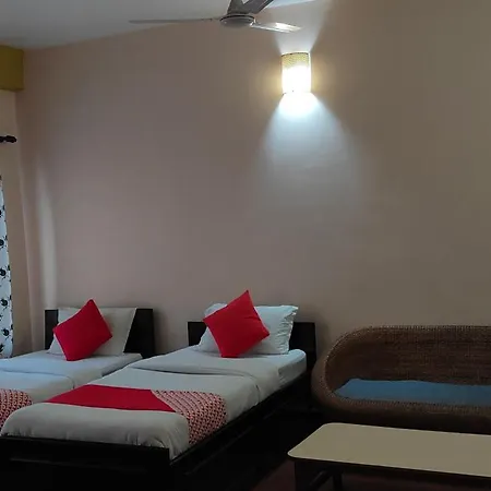 Hotel August International Pokhara Exterior photo